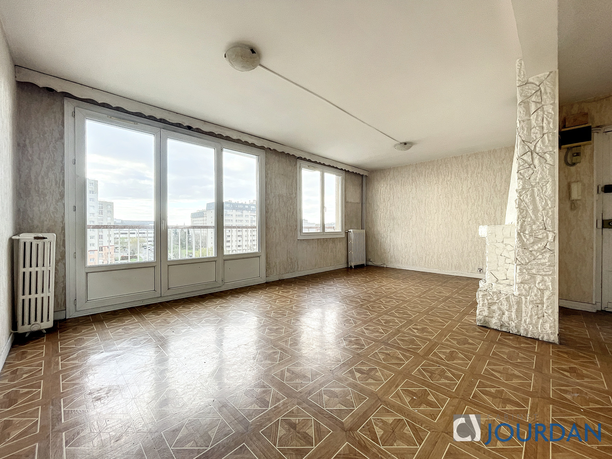 Appartement 3 pièces avec balcon et parking